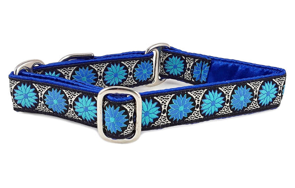 The Hound Haberdashery Collar Daisy Chains in Blue - Martingale Dog Collar or Buckle Dog Collar - 1" Width