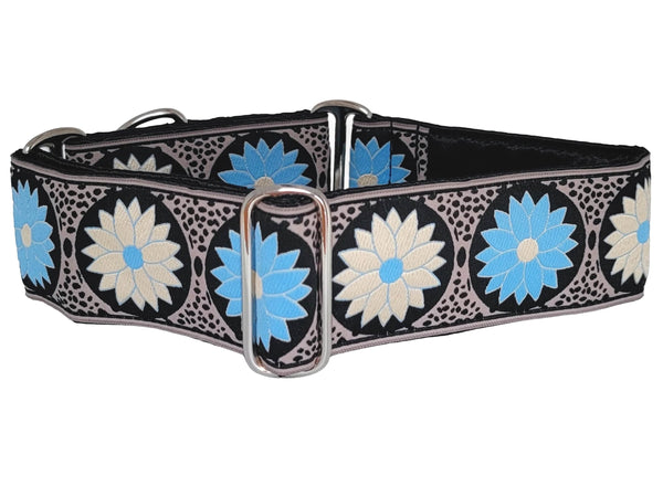 The Hound Haberdashery Collar Daisy Chains in Baby Blue - Martingale Dog Collar or Buckle Dog Collar - 2" Width